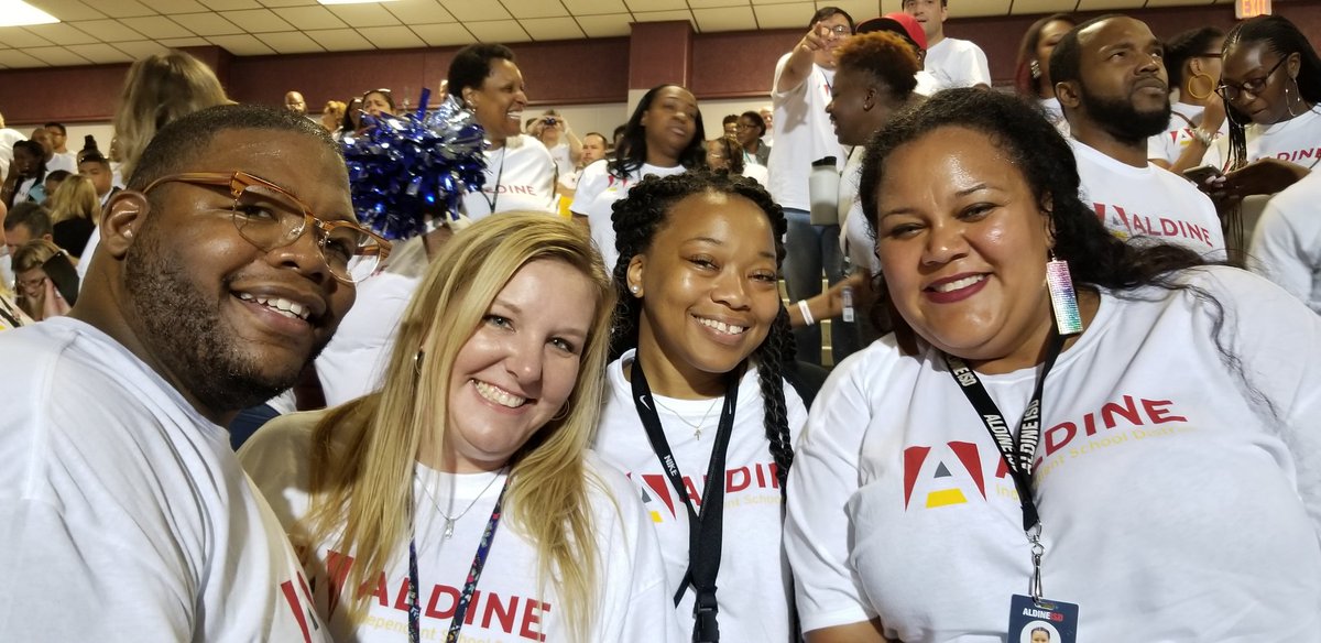 DrRLWright's tweet photo. Hey @doc_sanford... #MSSummerEscape NEVER stops... #WeAreAldine https://t.co/kAWcPEdkEV