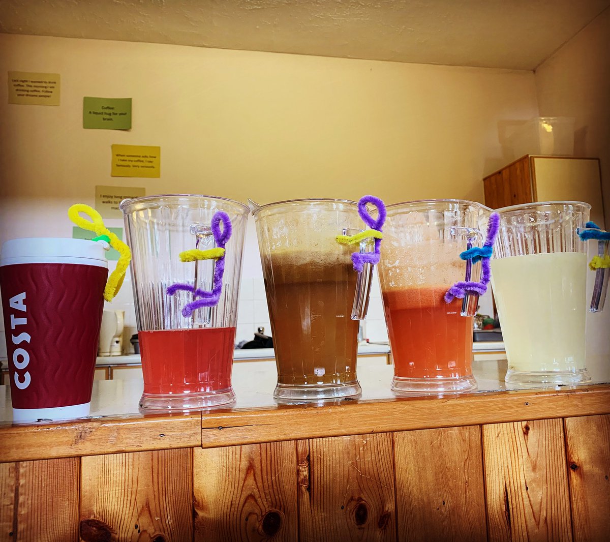 ConductiveLife's tweet photo. Healthy workplace with lots of options for keeping up with hydration #freshjuice #lemonwater #conductivelife #stayhydrated https://t.co/ZunGymHCTV