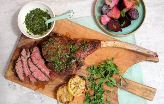 SixOClockShow's tweet photo. Jamie Oliver taught him everything he knows so weโve got high hopes for Chef @johnrelihan whoโs making his #SixKitchen debut tonight! He'll be cooking up a delicious grilled rib-eye steak dish! https://t.co/zoiaDiaWRg