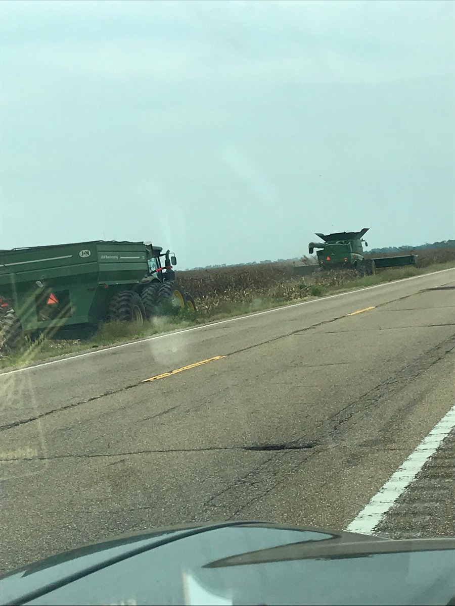 MHPTroopD's tweet image. Harvest season has officially kicked off in the delta, which means lots of farm equipment on the roads.  Please pay attention to this equipment on the roads to and from the fields.