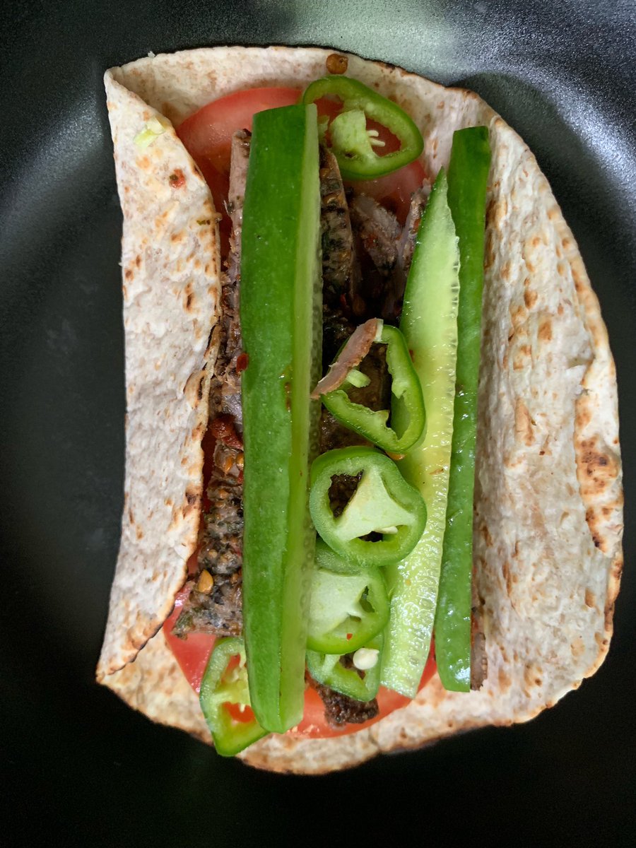 kitchnwtchngirl's tweet photo. Grilled Beef n Salad wrap 🌯
#grilledbeefwraps #GrilledBeefWraps #goodeats #instagood #foodporn #Food #instafood #food #foodie #wraps #healthyfood #Wraps #wrap #foodstagram #foodbloggers #yummy #eat #love #healthy #rolls #cookinginlondon #delicious #deliciousfood #sogoodfood https://t.co/FcaPXTdHB2