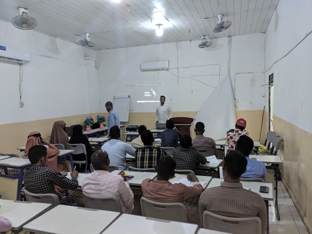 SpaceASW's tweet photo. The evergreen @Spacenomad252 organised a space workshop today at Banadir University in Mogadishu. The presentations ranged from connections within the space industry to the LUMIO project on a satellite mission to the far side of the #Moon!
#Space
#East #Africa
#BeyondObstacles https://t.co/CB9L0AsUyt