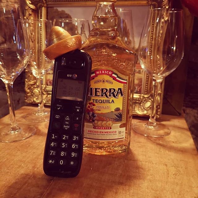 theforgefood's tweet image. Mr phone has fallen off the wagon so please bear with us whilst we rehabilitate him. (Not really, there's a problem with the exchange).
You can leave a message, email or message us on Facebook and I will reply or call you back asap. #theforgefood #bloomi… ift.tt/2KCZLIn