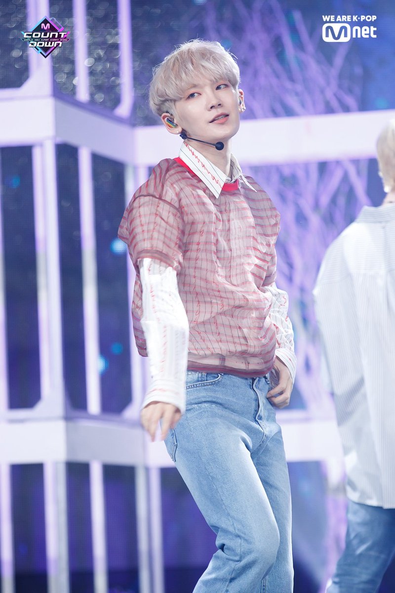 MnetMcountdown's tweet photo. 190808 #MCOUNTDOWN 현장포토
젭꿍이들 보는 짝꿍이들 마음에 사랑이 불꽃처럼 피어올라♥ #JBJ95 #상균 #켄타 #불꽃처럼 #SPARK

📺 https://t.co/aqFxE8y82K https://t.co/6MY5QJ2rQ0