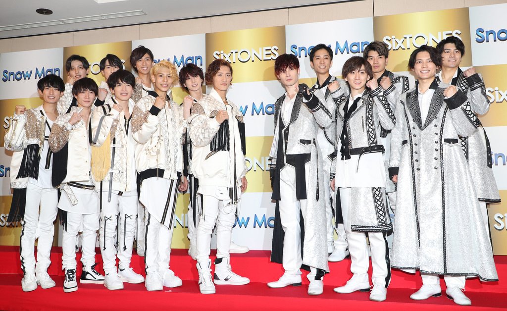 Snow ManとSixTONESが来年、ジャニーズ史上初の2組