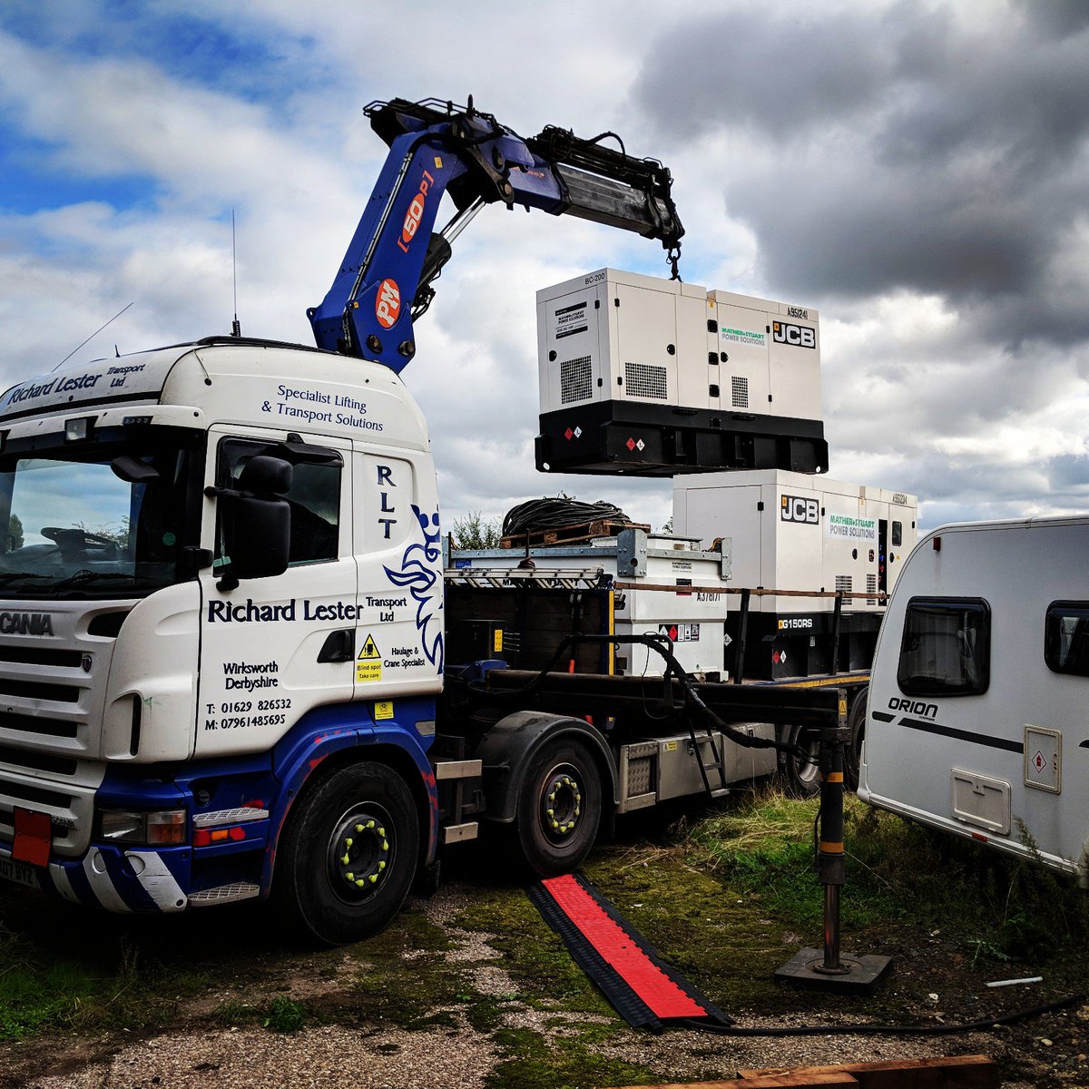 JPSLTech's tweet photo. More temporary power installs this week.
We have temporary power hire solutions for all events and all eventualities.
#eventprofs #eventprofsuk #emergency #generator #powerhire #wedding #festival #247 #heating #lighting #JCB #BS7909 #electrics #syncsets #powerlock https://t.co/PHne2Kzbto