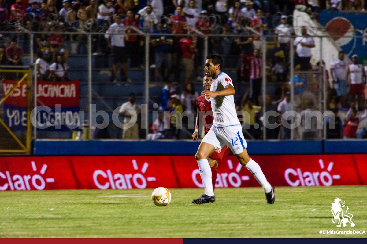 CDOlimpia's tweet photo. ¡Feliz jueves Olimpistas! ☀️☀️☀️

Compartan este Chaco Maidana para que tengan un dia de lujo y de calidad. 💎💎

#SomosOlimpia https://t.co/inwJJ72DBn