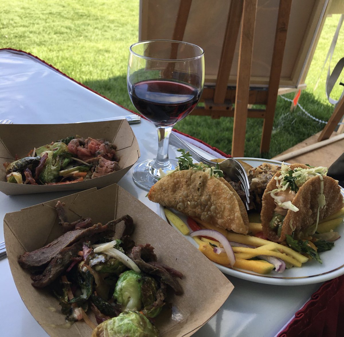 #ThrowbackThursday [IG] .israelacrooks enjoying our 2017 event in Spencer Smith Park! We can't wait to see everyone on Sunday! #SampleSipSavour