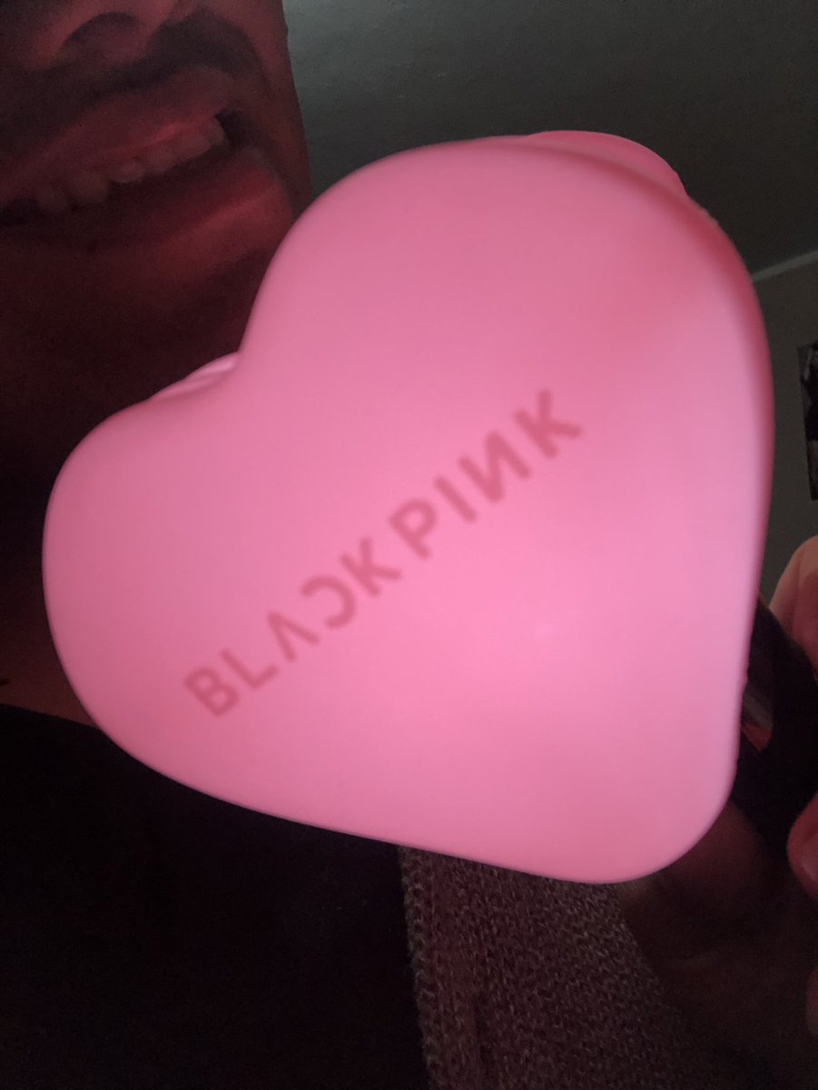 DiestraJair's tweet photo. #BLACKPINK #BLINKs #ThreeYearsWithBLACKINK Amooo!💗💗💗 💗este Grupo 💕 https://t.co/Ox3axYwX0n