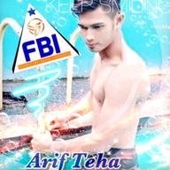 Febriroonie's tweet photo. Arif_Teha_FBI sedang siaran! Ada kejutan apa ya di siaran Blued dia? https://t.co/hc3isx1u4p https://t.co/nELVaSHQO9