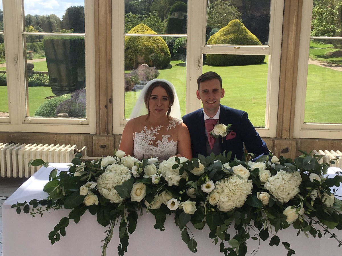 Congratulations to the new Mr and Mrs Bateman 🏑❤️🖤#adayoffhockey