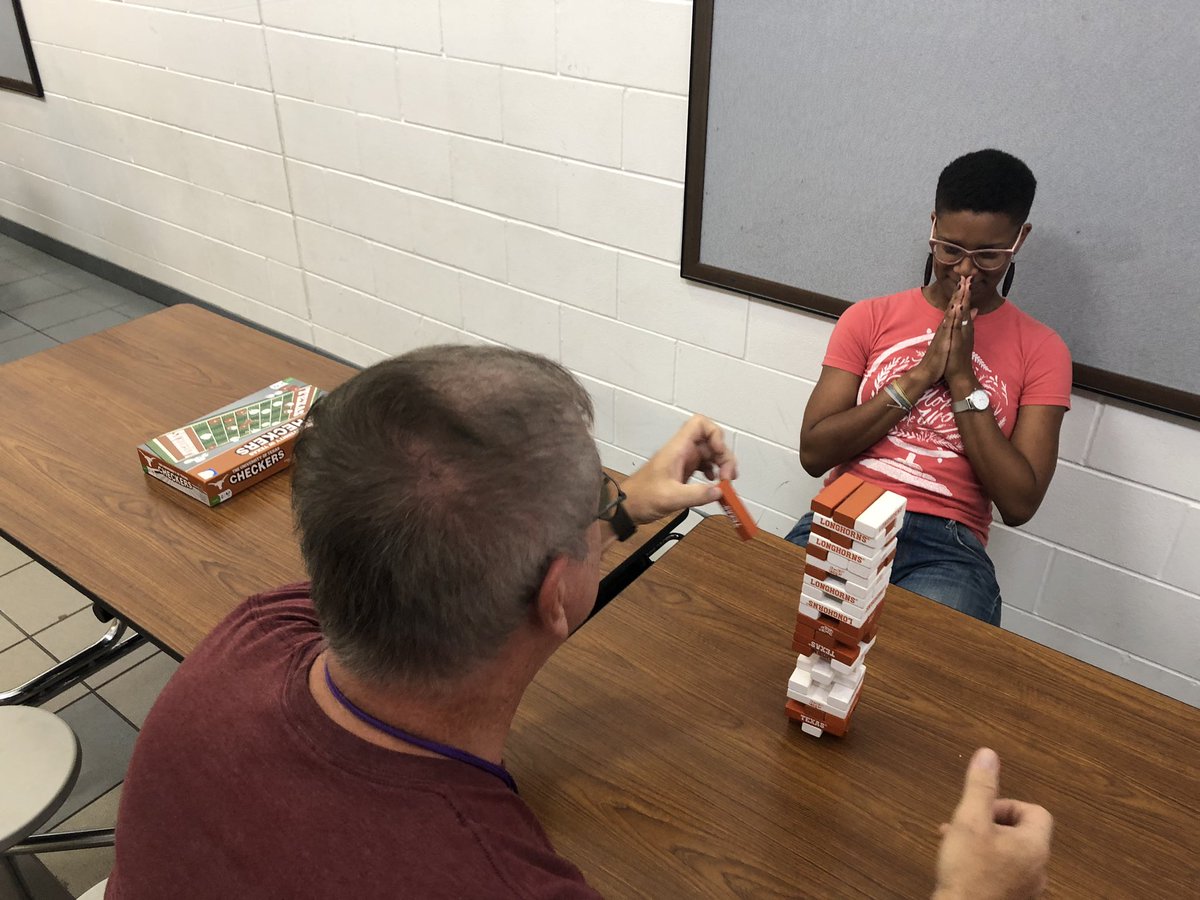 D_AlvarezAISD's tweet photo. It’s all fun, games, and collaboration @ELGINISD_NEIDIG with the teachers! @mrsbradenteach #neidigwildcatpride #neidigsortinghouse https://t.co/ZW2RiOsioL