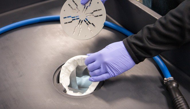 Advanced_Equip's tweet image. How do you clean parts? From small service shop to large service facilities the Foam-It Aqueous Parts Washer is the perfect fit.