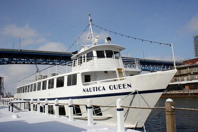COSEsmallbiz's tweet photo. Are you an investor member of COSE? Join us for an exclusive waterfront tour aboard the @nauticaqueencle on Sept. 4! https://t.co/PoIK4djhZ7 https://t.co/Rsb6dSbM31