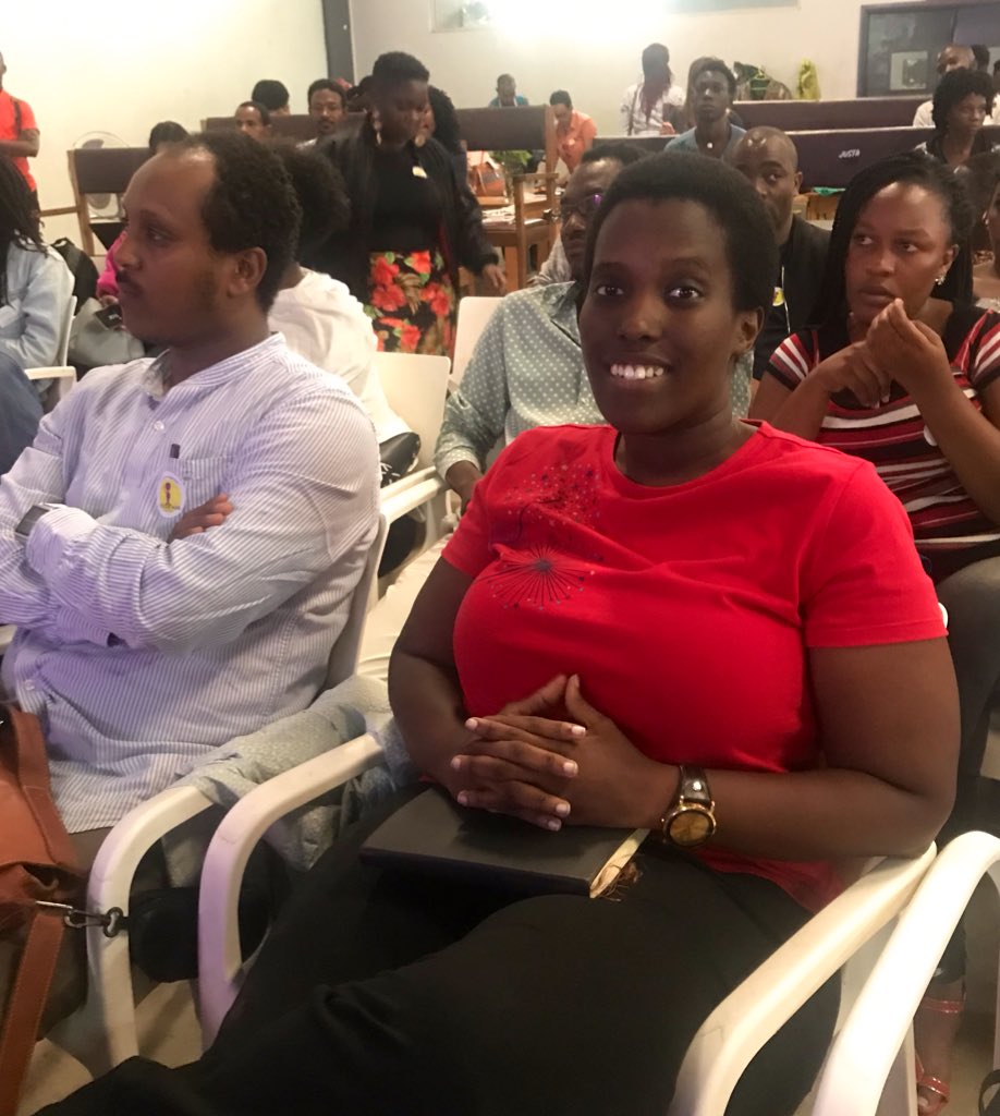 FionaInci's tweet photo. #CreativeHustle @DesignHubKla Brilliant Kavuma Eugene and Kangumba Rachel sharing their ๐คช๐๐๐experiences of creating a sustainable enterprise. ๐๐พ๐๐พ๐๐พ Thanks @kq_hub and @livetraces for making this happen! #EastAfricaArts https://t.co/DEkh30wQgu