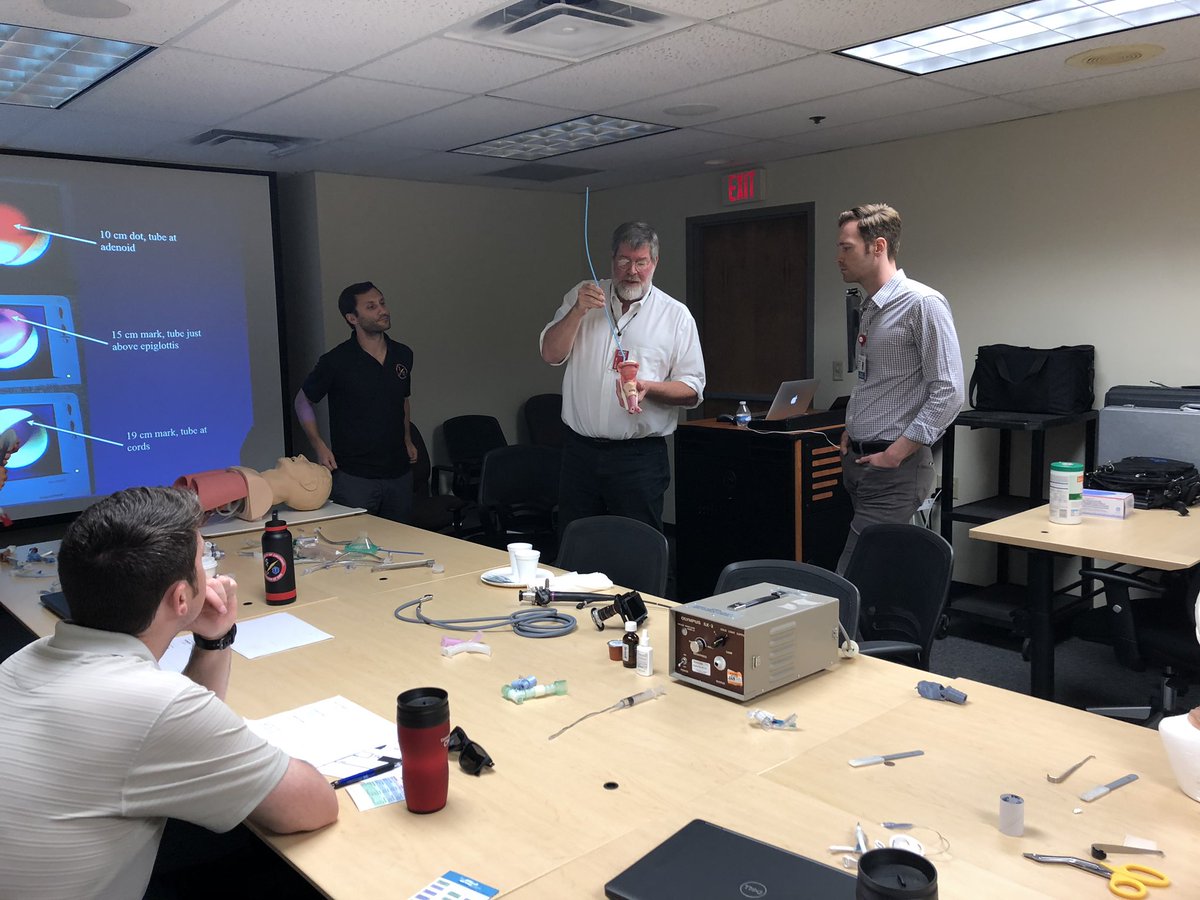 UCEmergencyEMS's tweet photo. Amazing Fellow didactics today with (literal) airway giant Steve Carleton. @FrankAForde @ahoganmd @jcrook41 @dustincalhoun01 @nmrs244 @woodscurry @TamingtheSRU https://t.co/gx5HHrgFrB