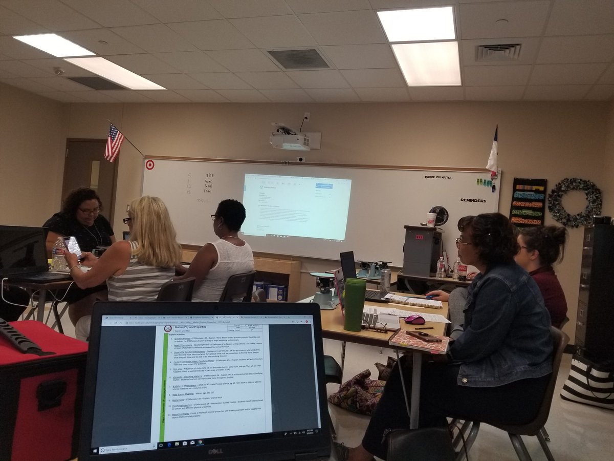 mrmohag's tweet photo. New district new curriculum @AlvinISD #stemscope @STEMscopes https://t.co/RrIeh2bR83