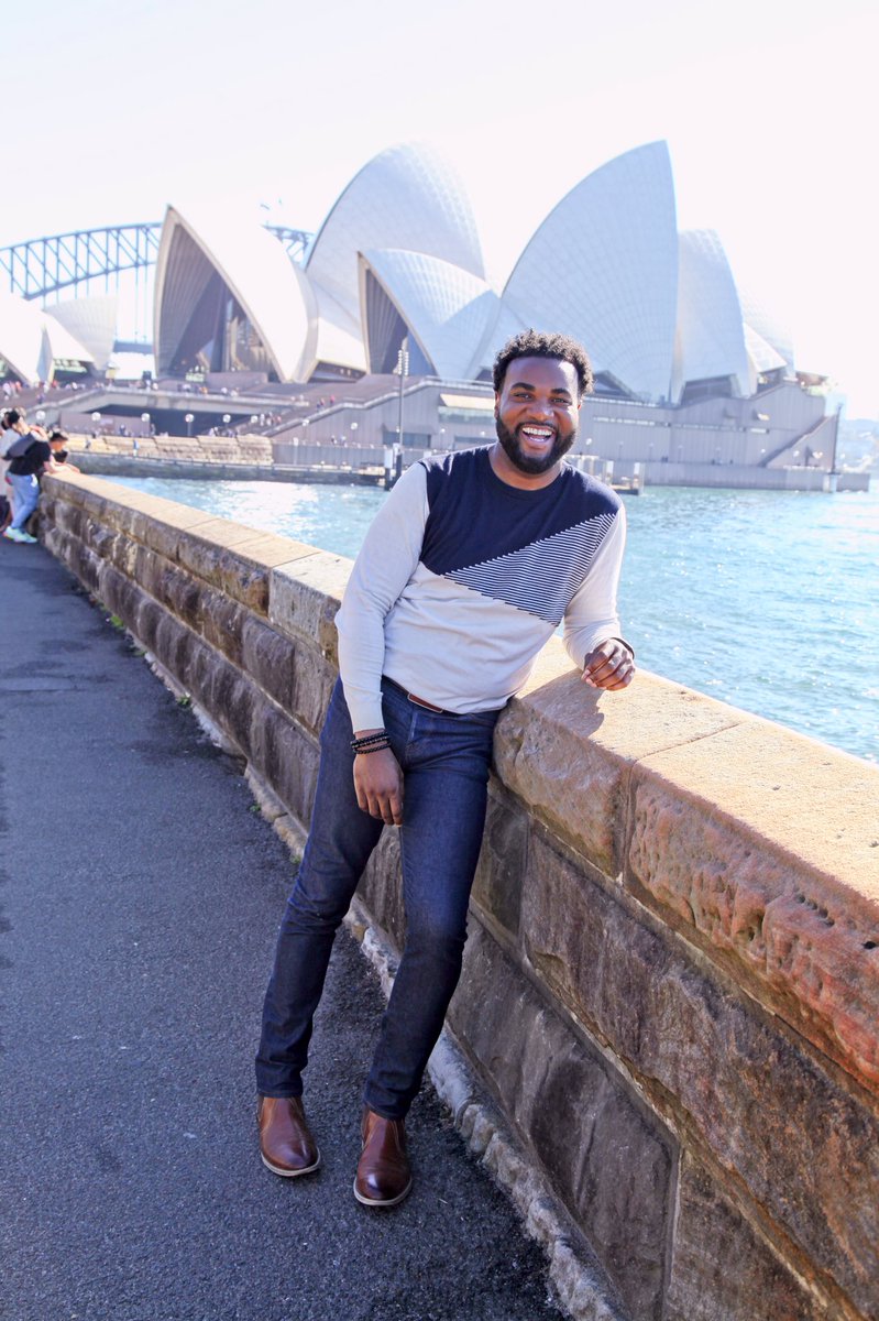 MrWSMatthews's tweet photo. “Your smile is your logo, your personality is your business card, how you leave others feeling after having an experience with you is your trademark.” - Jay Danzie @SydOperaHouse @Australia @NewSouthWales https://t.co/f2TUGa5OUP