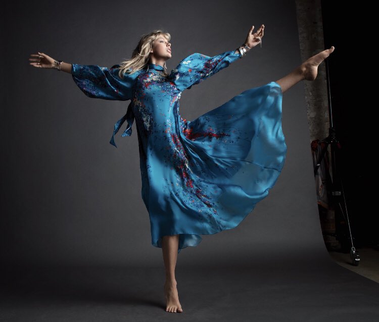 soitgoesgrace's tweet photo. I just finished reading the Vogue article and it is NOTHING short of incredible. I am so proud of Taylor and everything she stands for 🥺🥰❤️ @taylorswift13 @taylornation13 https://t.co/OPg9fjKowr