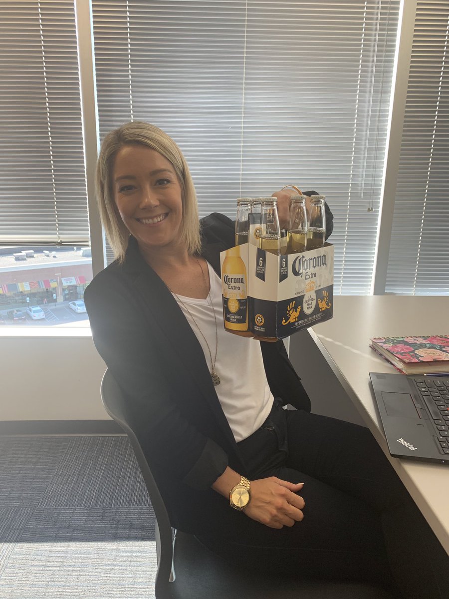 Sarah Downs tweet media