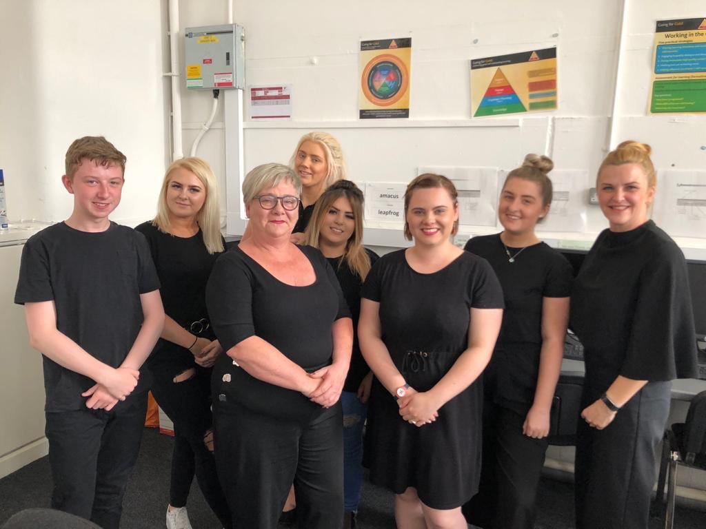 JA_Retires's tweet photo. Thrilled that Tracy Katie Chloe Sophie Alex &amp; Kia have passed their City in Guilds Customer Service qualification 👏🏼👏🏼👏🏼💕
 
Thank you Sarah Ainslie 
Business Development Manager
Amacus Limited 💕 @AmacusLimited @SarahAinslie https://t.co/S8O95UuoYQ