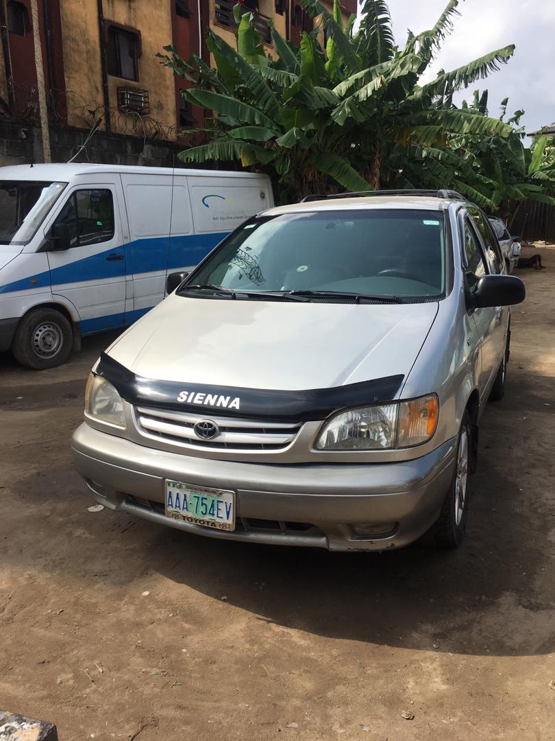 aspartsng's tweet photo. Sienna 2001 For sale!!
Asking price = 1.3M
Nigerian Used
Full option AC working and engine in good condition
Pls help me retweet , my customers are on your TL 🙏🙏
#TheChristFactor 
Tentik
Everton
#DeadlineDay 
#AGEGE 
Giroud
#WoodwardOut 
Infinix X4
#digitest2019 https://t.co/Hx5Lqf1Lqb