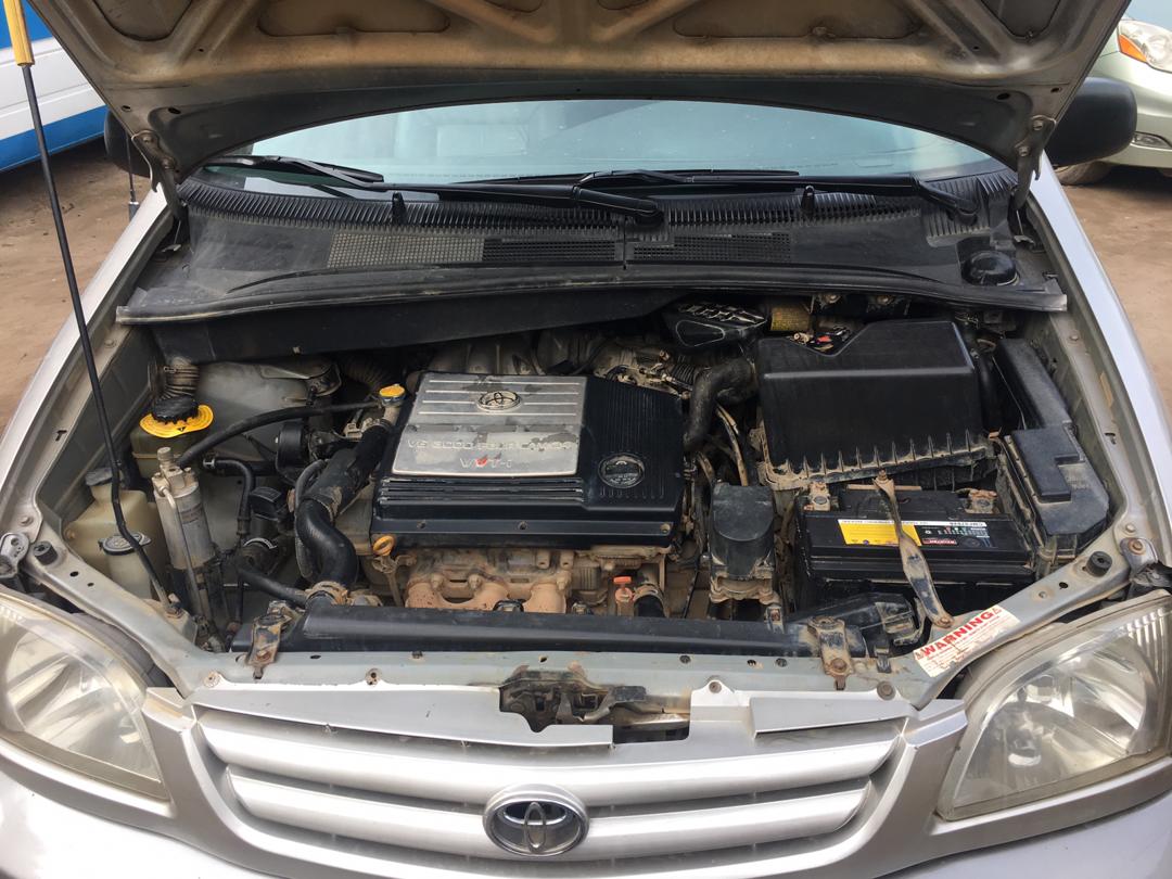 aspartsng's tweet photo. Sienna 2001 For sale!!
Asking price = 1.3M
Nigerian Used
Full option AC working and engine in good condition
Pls help me retweet , my customers are on your TL 🙏🙏
#TheChristFactor 
Tentik
Everton
#DeadlineDay 
#AGEGE 
Giroud
#WoodwardOut 
Infinix X4
#digitest2019 https://t.co/Hx5Lqf1Lqb