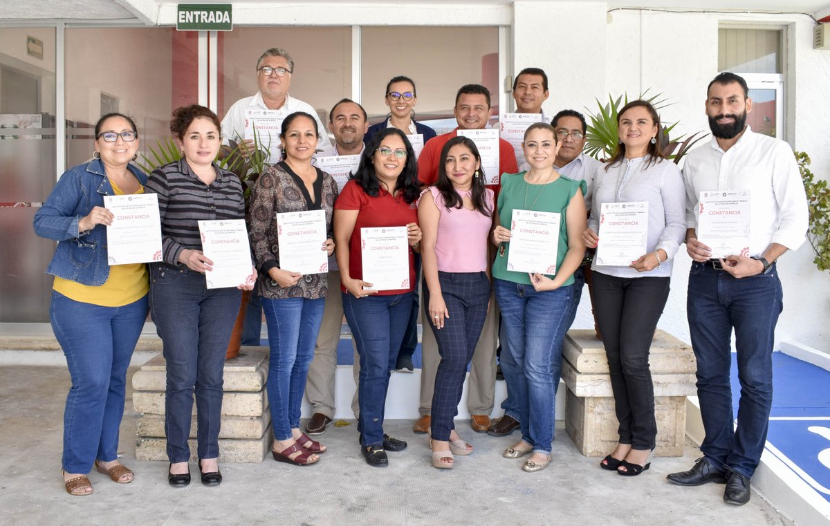 Personal de la diversas direcciones del #ICATCAM participó en el taller "Presupuesto basado en resultados de sistemas de evaluación del desempeño"
#ICATCAM #CapacitarParaCrecer