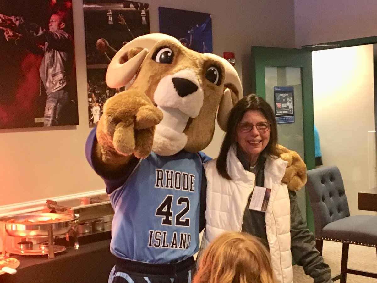 URI_Nursing's tweet photo. Congratulations to Dr. Denise Coppa, who has secured a $2.7 million HRSA grant to fund an Advanced Nursing Education Workforce program, which will benefit students and health care in the community: https://t.co/qB7OB8NotY https://t.co/eaefi84fJM