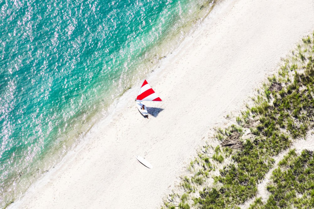 #jeudiphoto 📷

On vous souhaite de belles vacances d'été ! 

© Gray Malin