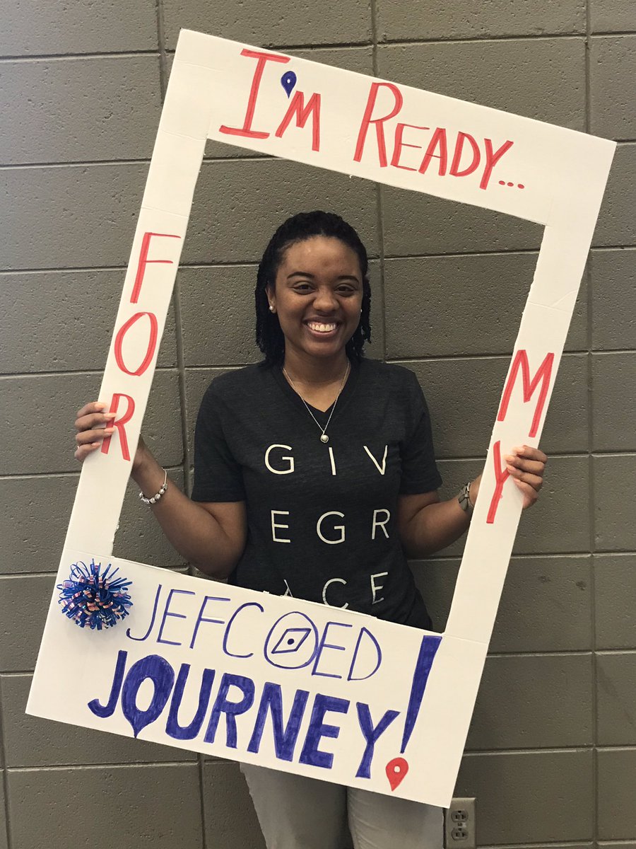 CynthiaCates13's tweet photo. Having a blast at the photo booth at the JEFCO new teacher Orientation!! #JEFCOEDjourney https://t.co/06zug8HWJc