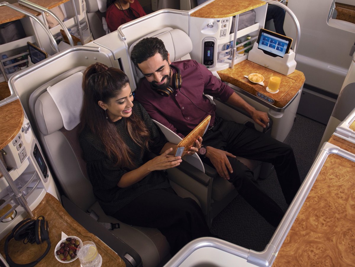 Emirates tweet media