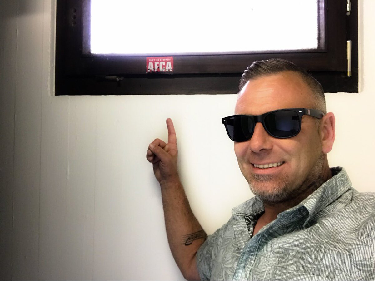 rubens2120's tweet photo. ‘Everything gonna be alright’
Altijd blijven plakken, ook als je met vakantie bent...
❌❌❌
👇
#Ajax
#WZAWZDB
#Amsterdam
#WijZijnAjax
#Ajaxstickers
#AFCA
#noworrys
#germany https://t.co/vOCMLXMNFK