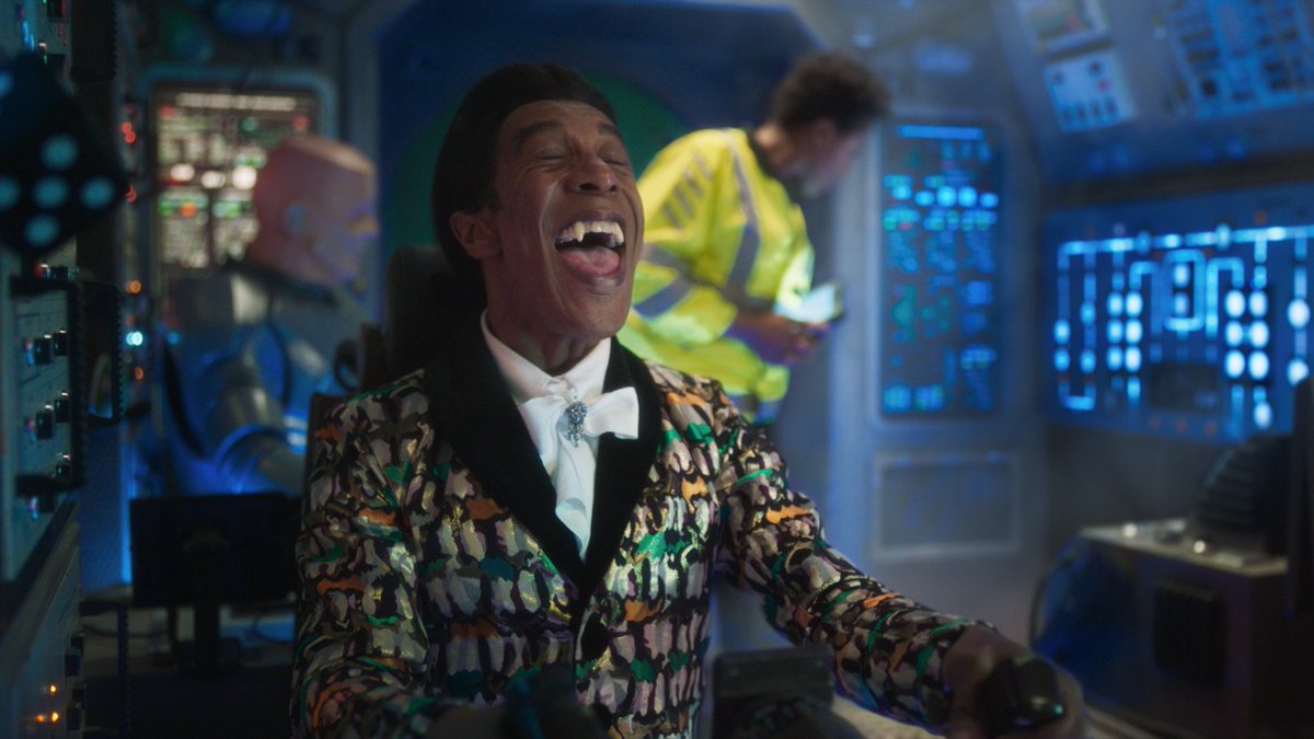 TheAA_UK's tweet photo. Happy #InternationalCatDay to OUR favourite Cat (AKA @DannyJohnJules) #StellarRescue #AADriveSmart https://t.co/oE8cUC6Sna