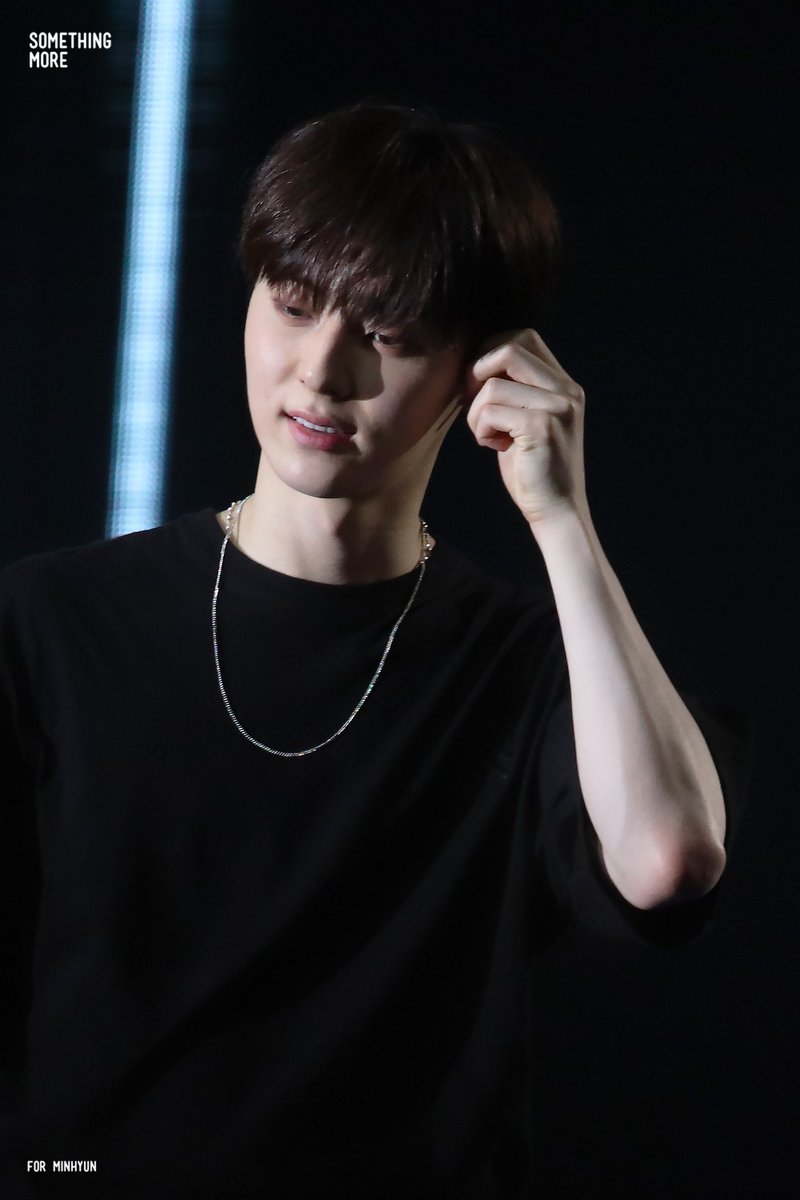 somethingmore95's tweet photo. 민현이🎉생일축하해，사랑해요♥️

#한여름의_시작_생일축하해_민현아
#HAPPY_MINHYUN_DAY

#NUEST #뉴이스트 #민현 https://t.co/envutFxPRv
