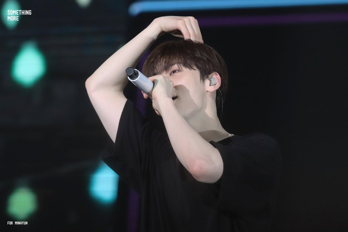 somethingmore95's tweet photo. 민현이🎉생일축하해，사랑해요♥️

#한여름의_시작_생일축하해_민현아
#HAPPY_MINHYUN_DAY

#NUEST #뉴이스트 #민현 https://t.co/envutFxPRv