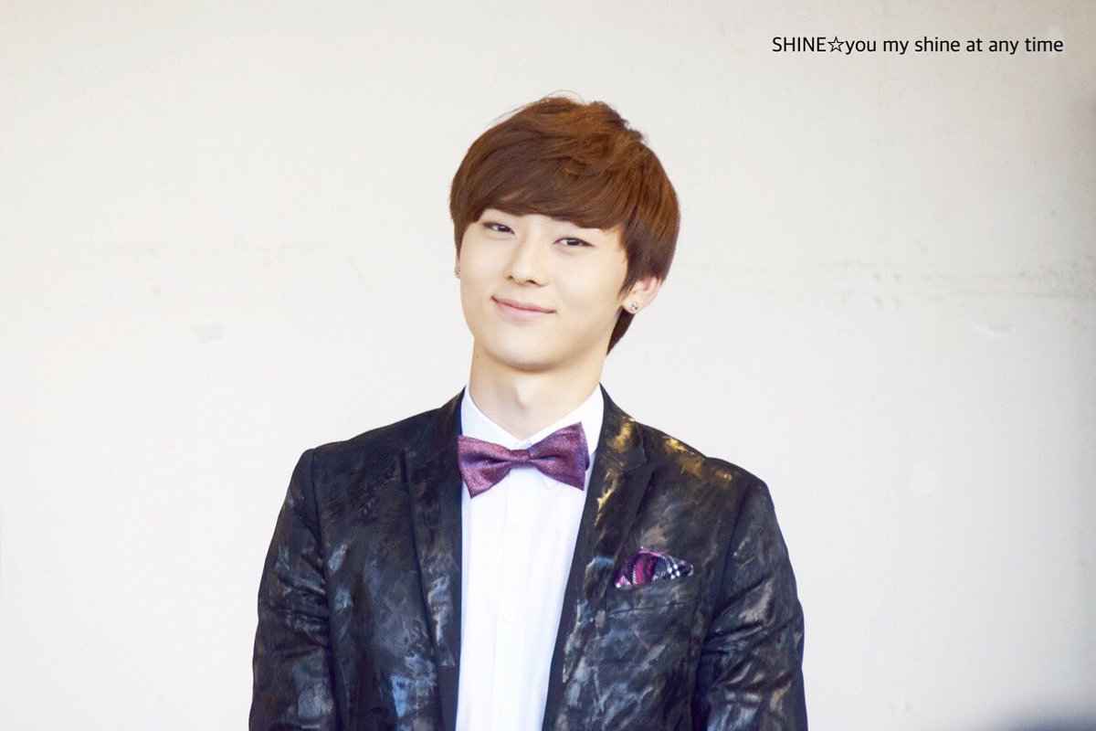 190809
생일 축하합니다 🎂
더욱 행복하게 되기를 바랍니다.
❤️❤️❤️❤️❤️

#한여름의_시작_생일축하해_민현아
#HAPPY_MINHYUN_DAY
#Happy_MINHYUN_Day
#뉴이스트 #NUEST #황민현 #민현 
#MINHYUN #ファンミニョン #ミニョン