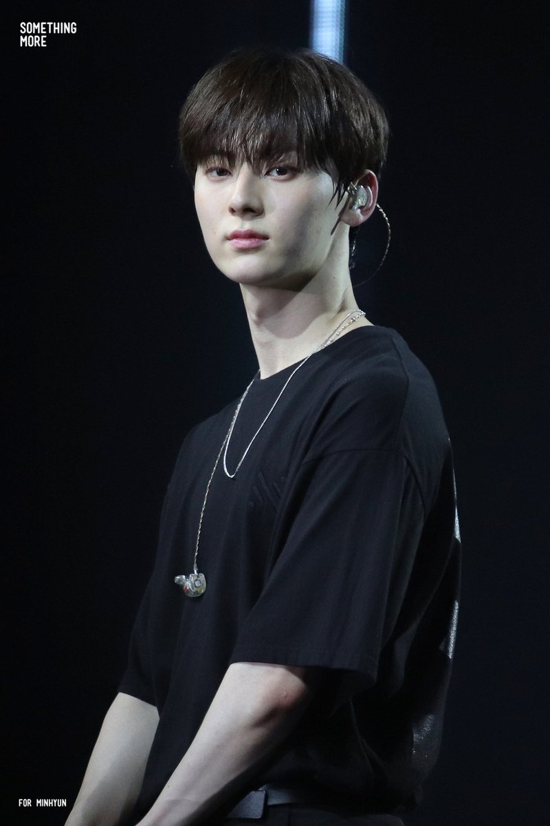 somethingmore95's tweet photo. 민현이🎉생일축하해，사랑해요♥️

#한여름의_시작_생일축하해_민현아
#HAPPY_MINHYUN_DAY

#NUEST #뉴이스트 #민현 https://t.co/envutFxPRv