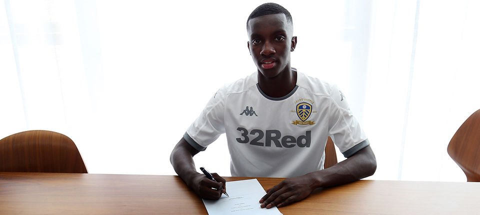 SambalaAlex's tweet photo. Leeds United wamethibitisha kumsajili Eddie Nketiah akitokea  Arsenal kwa mkopo - Source: @LUFC https://t.co/1L1sFxZSvQ