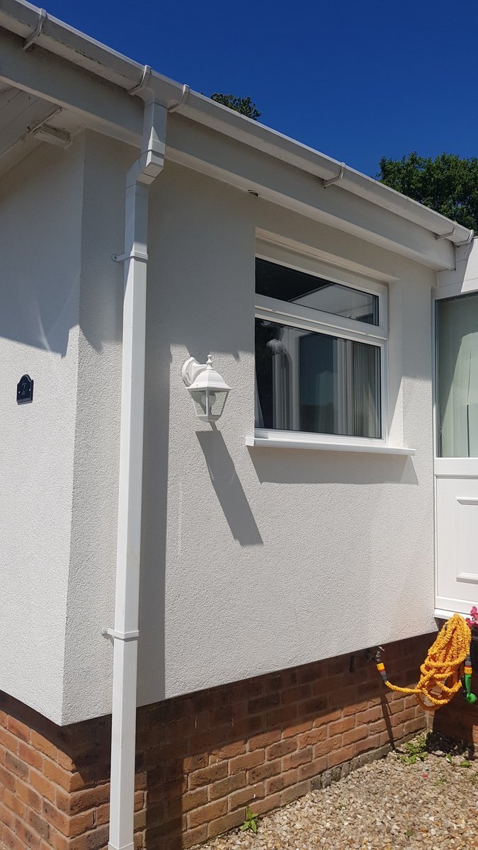 Spot the difference! 
Thank to this External Wall #Insulation Mrs A and #family are lowering fuel bills and their #carbonfootprint.
"The fleet were helpful, cheerful and my family love the finish! I'm looking forward to energy savings" - Mrs A, #Carlisle 
#ThursdayWisdom