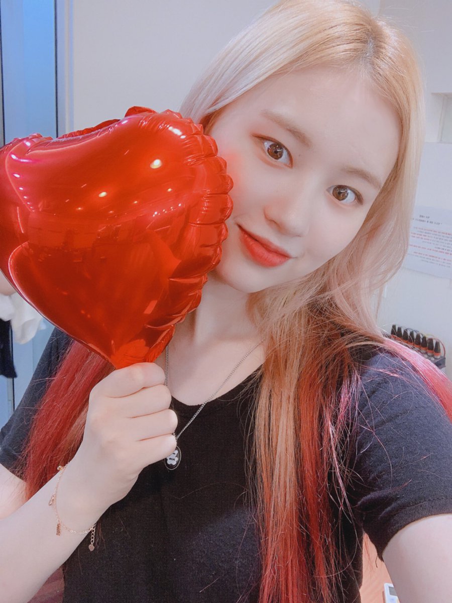 WekiMeki's tweet photo. μν€λ―Έν€ ν°ν€νμΉ΄ ν€λ§ν€λ§ γ
γ
ν£ λ€κΈμλμ΄π€ͺ ν€λ§!ΜΜ!ΜΜπ μ΄μ ν€λ§λ€ λλΆμ λ무 μ¦κ±°μ΄ ν루 μμ΄μ~ μ΄μ μ μκ°μΈλ° λ§μ΄μ£ λ€λ€ μ μκ³ μ’μ κΏ κΎΈμ΄μβ€οΈ
#μν€λ―Έν€ #ν°ν€νμΉ΄ #ν€λ§ν€λ§ #π¦ https://t.co/LtBzyInJkW