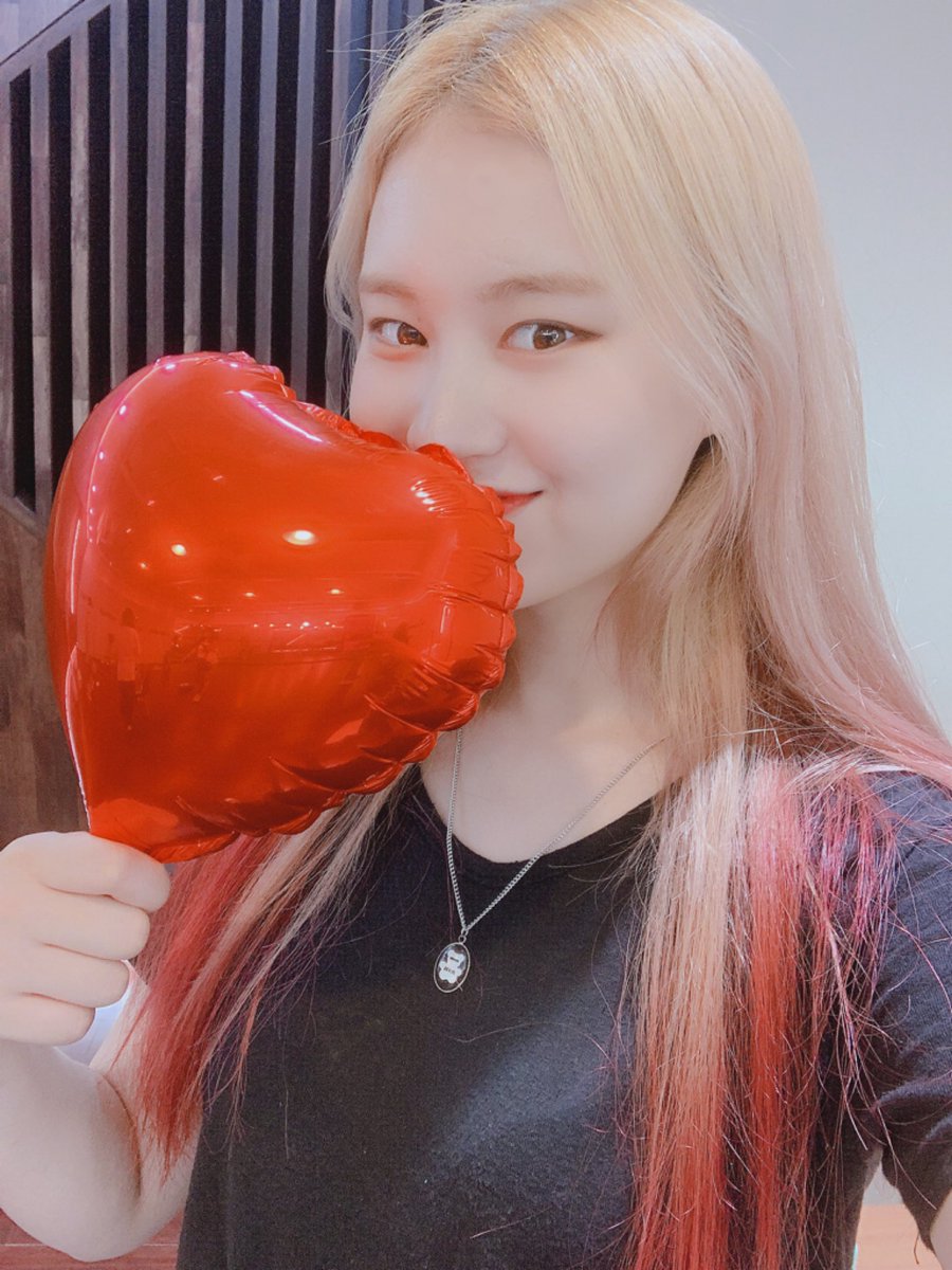 WekiMeki's tweet photo. μν€λ―Έν€ ν°ν€νμΉ΄ ν€λ§ν€λ§ γ
γ
ν£ λ€κΈμλμ΄π€ͺ ν€λ§!ΜΜ!ΜΜπ μ΄μ ν€λ§λ€ λλΆμ λ무 μ¦κ±°μ΄ ν루 μμ΄μ~ μ΄μ μ μκ°μΈλ° λ§μ΄μ£ λ€λ€ μ μκ³ μ’μ κΏ κΎΈμ΄μβ€οΈ
#μν€λ―Έν€ #ν°ν€νμΉ΄ #ν€λ§ν€λ§ #π¦ https://t.co/LtBzyInJkW