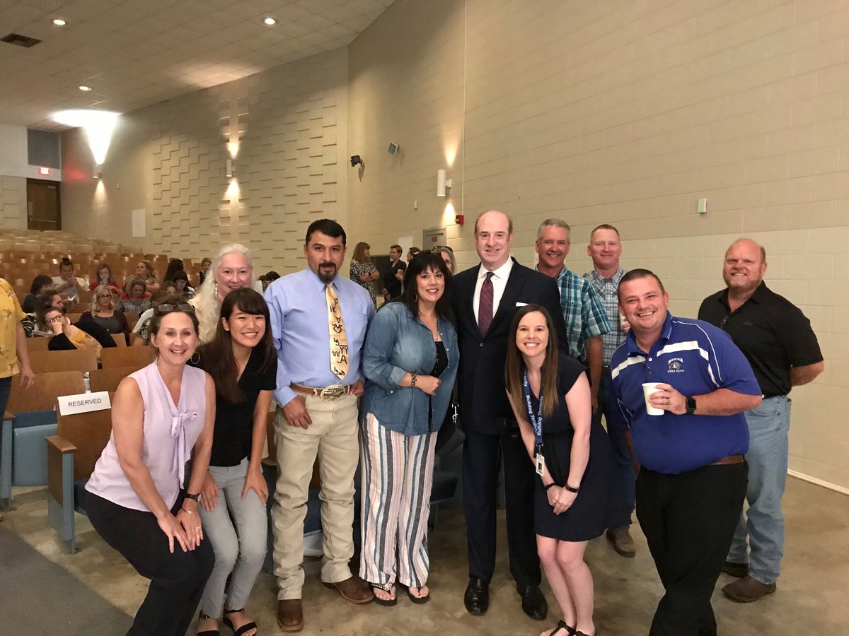 Rockin’ PLC with the awesome Jack Baldermann! #BMSstolt #BanderaPLC  ⁦⁦<a href="/BanderaMiddle/">BanderaMiddle</a>⁩ ⁦⁦<a href="/BanderaISD/">Bandera ISD</a>⁩