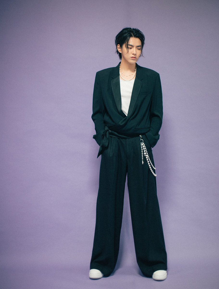 guei2_liu's tweet photo. ⁽⁽٩(๑˃̶͈̀ ᗨ ˂̶͈́)۶⁾⁾ @KrisWu
#KrisWu #WuYifan #크리스 #우이판 #クリス #吳亦凡 #ColorfulKris https://t.co/4JZSKWsLJq