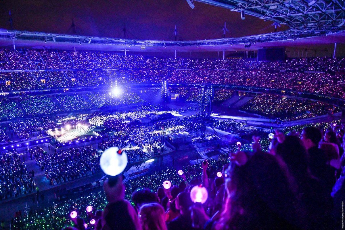mitusha_chan's tweet photo. @hopekidoki @GMA @BTS_twt 
@gainbtstan 
✿ 𝙏𝙍𝙀𝙈𝙀𝙉𝘿𝙊𝙐𝙎 7 𝙋𝙍𝙄𝙉𝘾𝙀 ✿
#BTS 

OF COURSE ONE DAY GONNA COME when U BECOME 
DADDYS OF UR OWN KIDSS😭😭💜

BUT WE KNOW U NEVER EVER GONNA LEAVE US   ...

BEZ U HAVE CREATED A BEAUTIFUL FAMILY #BTSARMYS 🥰💜

This bond is 
★ FOR FOREVER ★ https://t.co/BWz8JtNchr