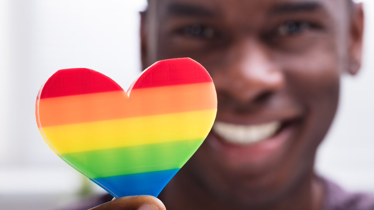 LgbtqStudents's tweet photo. I am a PhD candidate at UCONN seeking LGBTQ college students in the U.S to participate in an anonymous survey about the sexual assault reporting climate on their campus.  Takes about 15 minutes.  Your voice matters!  https://t.co/2Rm3WqHl4u https://t.co/rQ41RcinrG