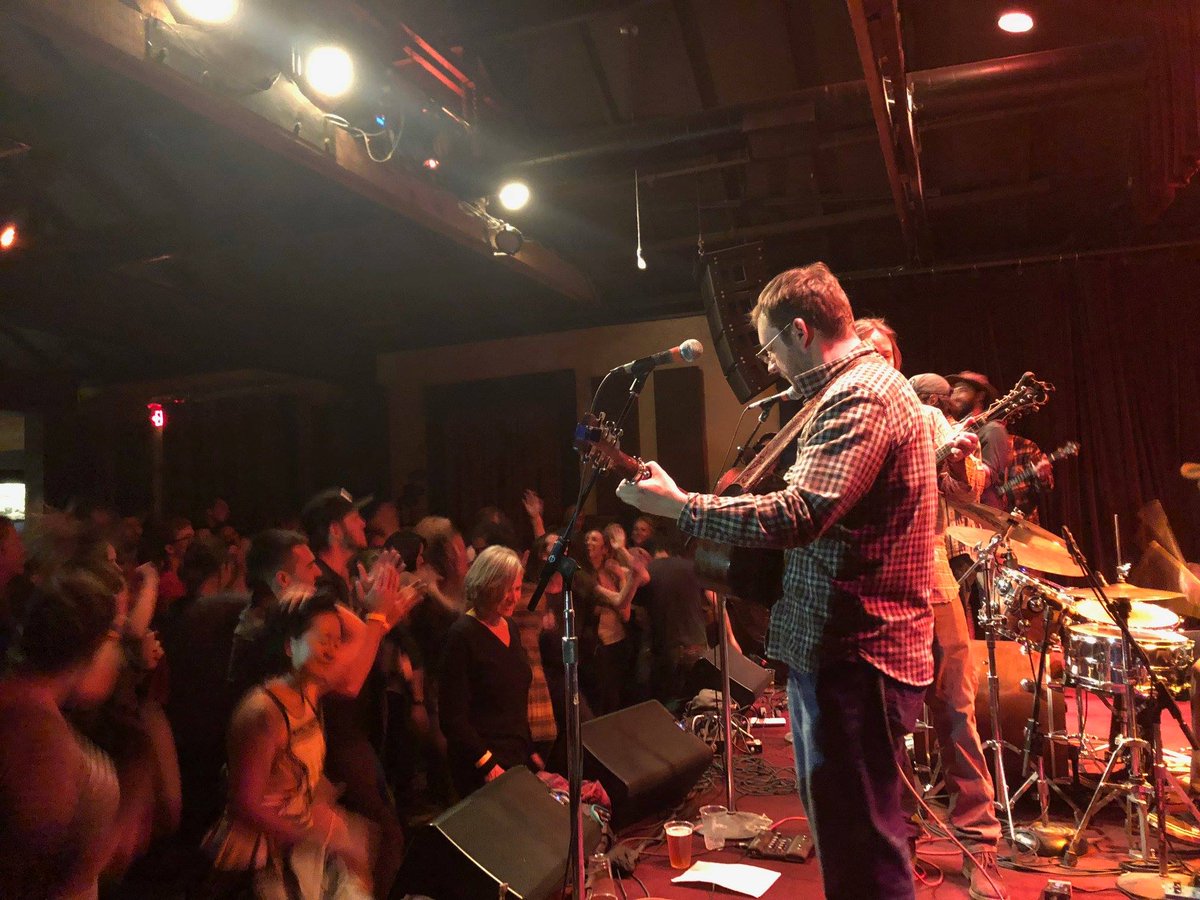 SecondOctave's tweet image. 🎶 #SonomaCounty Live Music Rundown Week of 8/8 featuring @BillyBobThorntn | Fly By Train |  @TheRealBuddyGuy | @OneGrassTwoGras | @loscenzontles | @blncdbrkfst

Peep It 😎 fanlink.to/SOMlivemusic