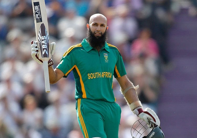 BlaqsInCricket's tweet photo. Fastest to 2000 ODI runs
Fastest to 3000
Fastest to 4000
Fastest to 5000
Fastest to 6000
Fastest to 7000

#GoodbyeMightyHash
#SilentWarrior https://t.co/pAVlyS0BBu