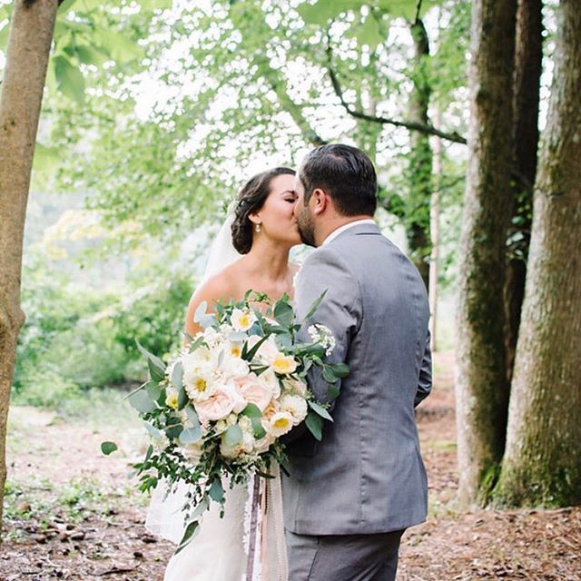 Happy Anniversary Katie and Alex!! This wedding day will always be special because Katie was one of our earliest #cecepeeps. Thanks for trusting us with your day and for helping create the foundation for all the success we have today! ift.tt/2KoYNRq