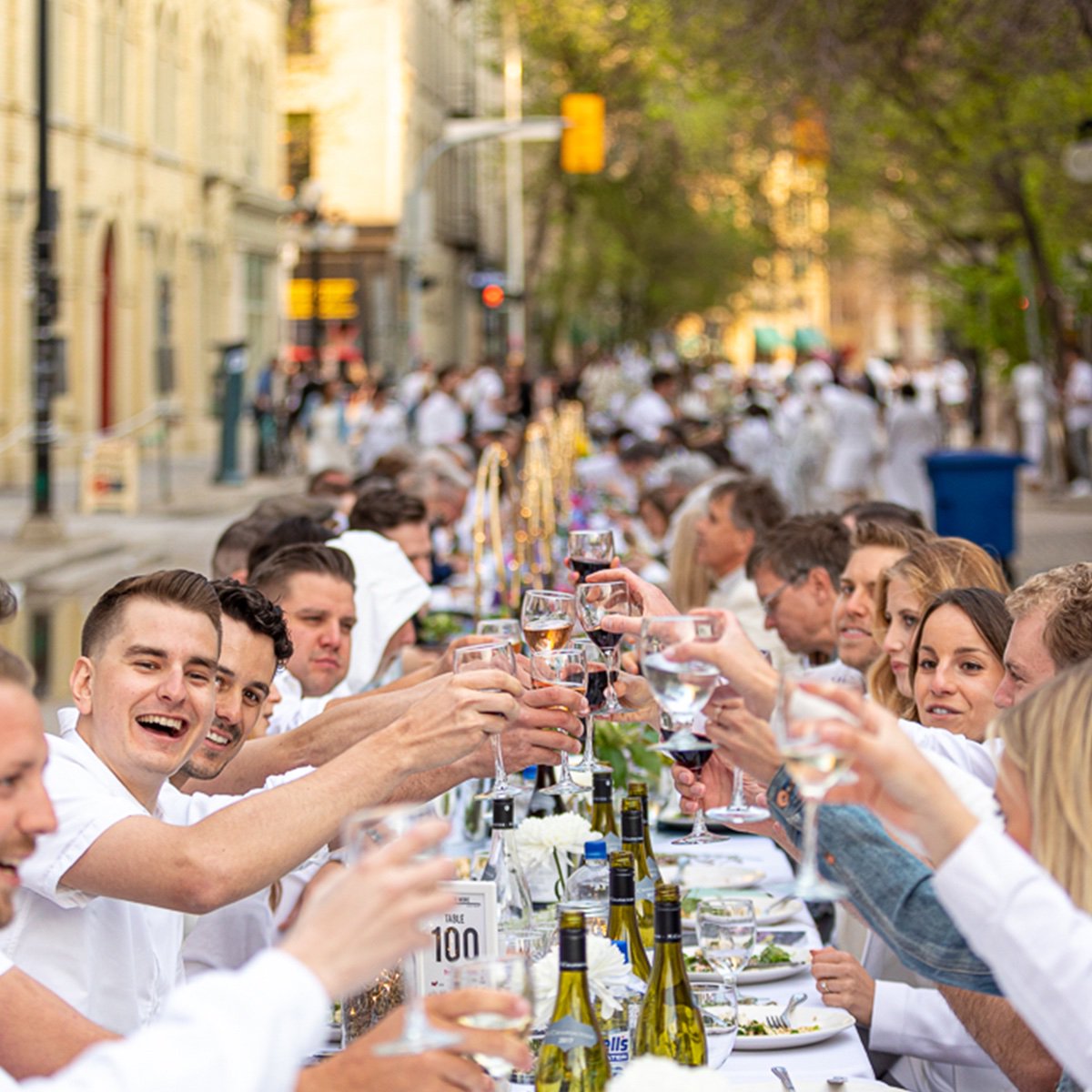 storefrontMB1's tweet photo. Is it too early to start the countdown for 2020? #TableFor1200More 📸: @StationpointWpg

@deerandalmond @etheromgmt @TourismWPG @DowntownWpgBIZ @Ex_District_Wpg @vantagestudios @WoodAnchor @LBJBrewing https://t.co/yDAl7M3o4c